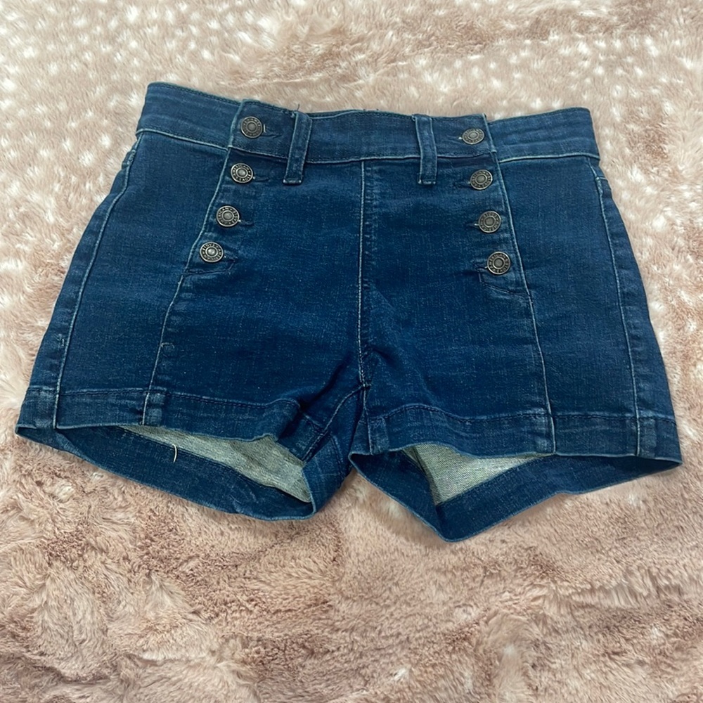 American Eagle